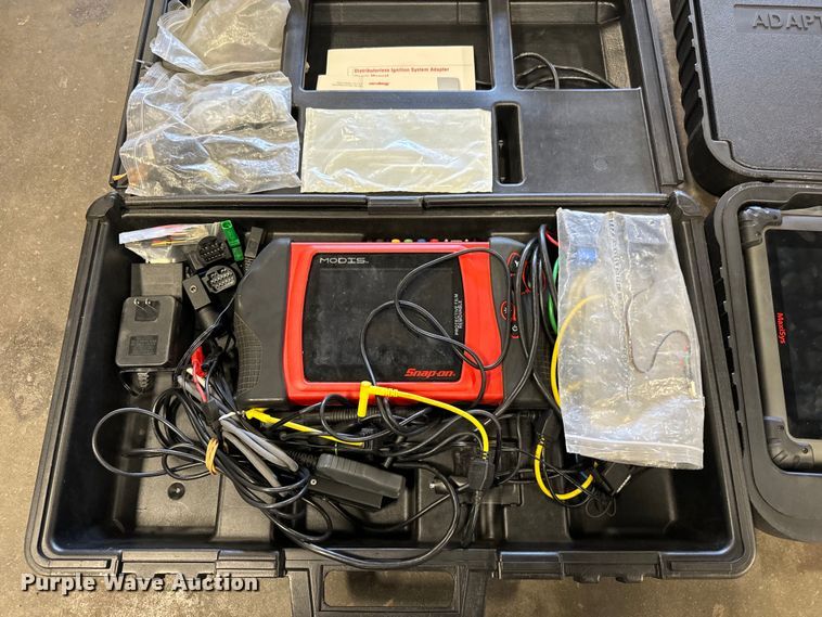 image for item LF9971 (2) automotive analysis systems