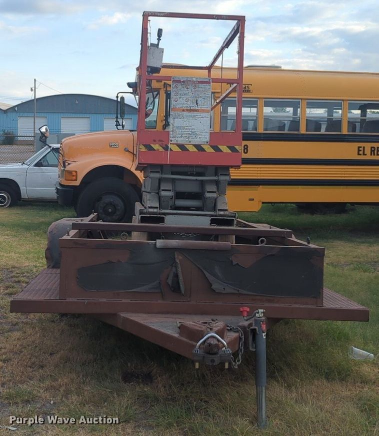 image for item NG9873 Skyjack SJIII 3220 scissor lift with trailer