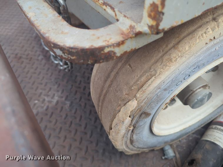 image for item NG9873 Skyjack SJIII 3220 scissor lift with trailer