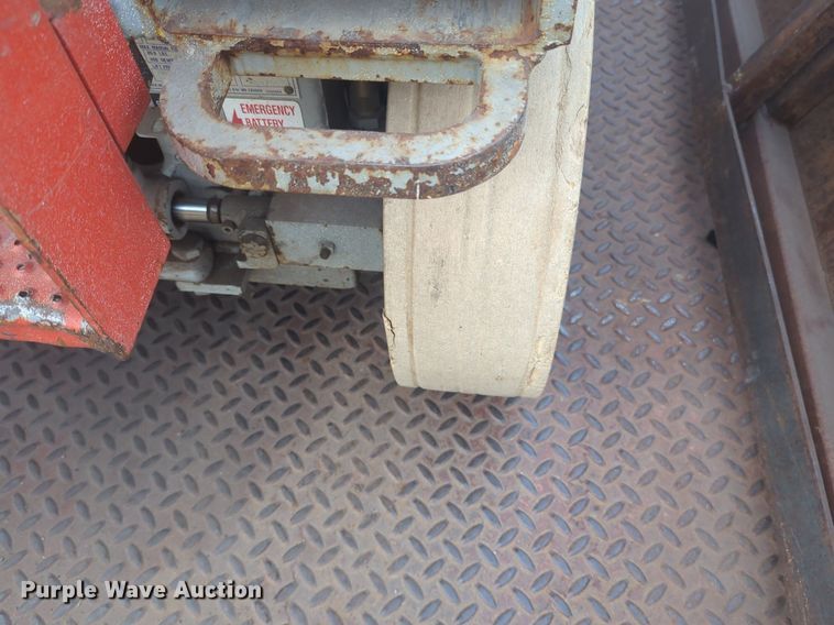 image for item NG9873 Skyjack SJIII 3220 scissor lift with trailer