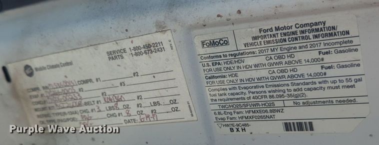 image for item NG9925 2017 Ford Econoline E450 Super Duty shuttle bus