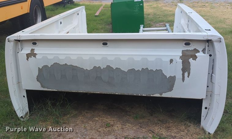 image for item NG9932 Chevrolet pickup truck bed