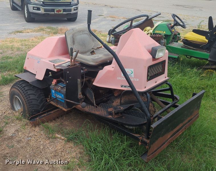 image for item NG9934 Lawn equipment