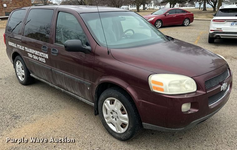 image for item NJ9444 2008 Chevrolet Uplander LS van