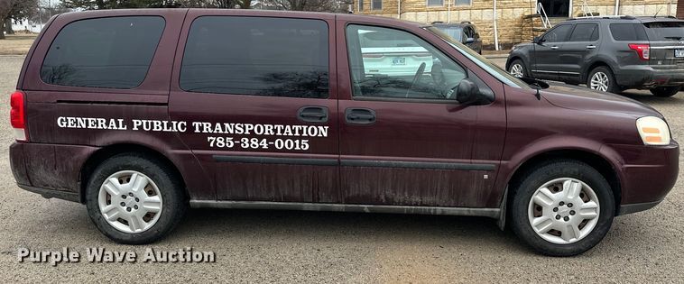 image for item NJ9444 2008 Chevrolet Uplander LS van