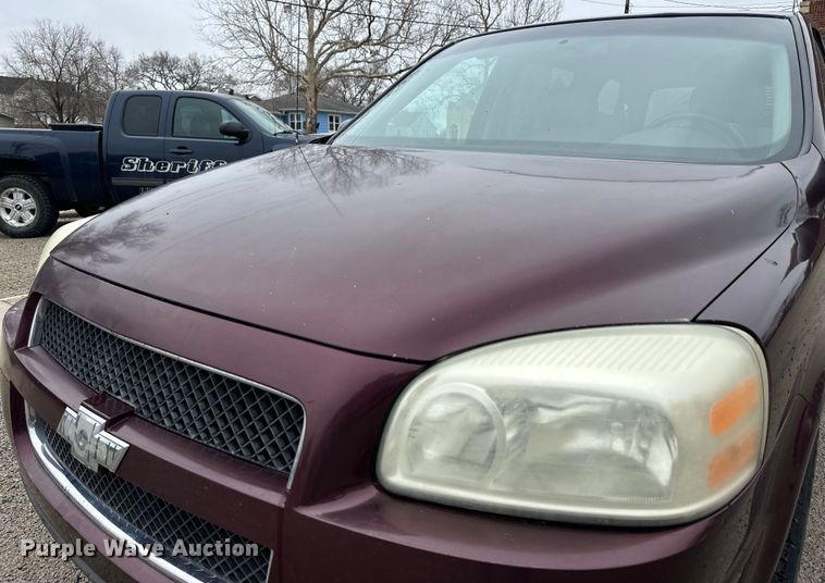 image for item NJ9444 2008 Chevrolet Uplander LS van