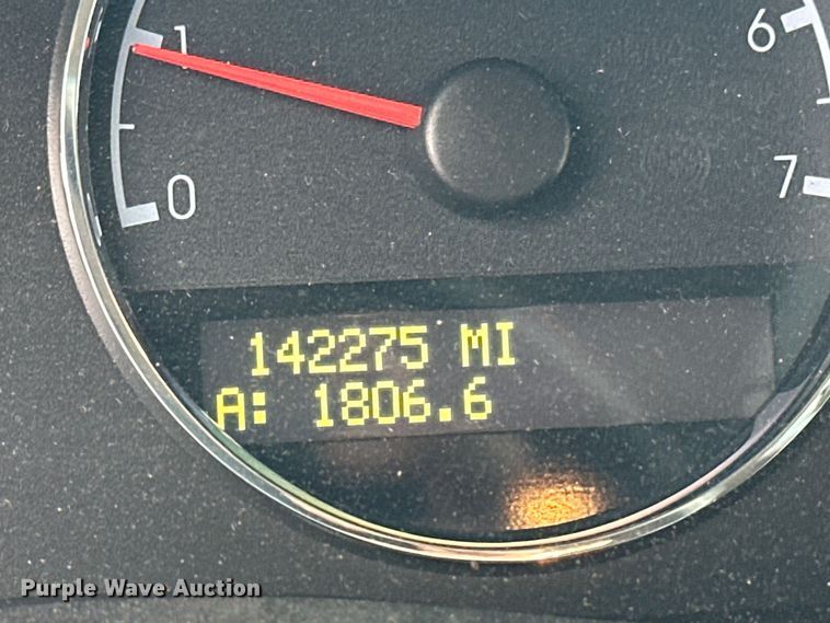 image for item NJ9444 2008 Chevrolet Uplander LS van