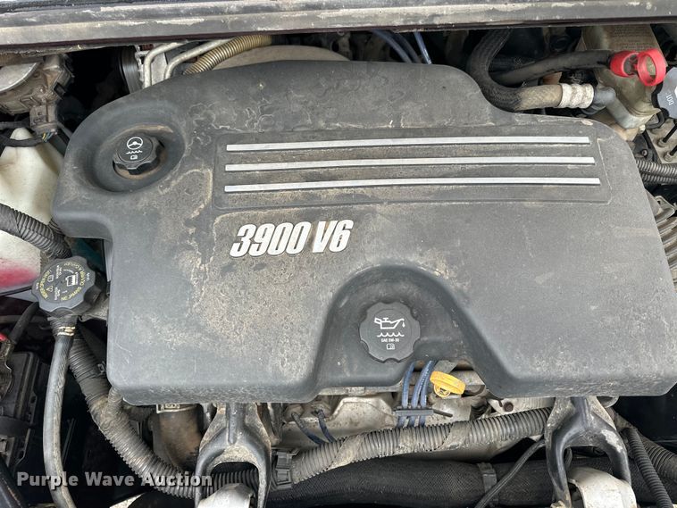 image for item NJ9444 2008 Chevrolet Uplander LS van