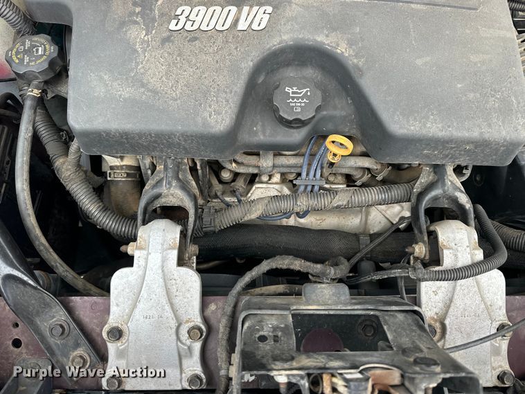 image for item NJ9444 2008 Chevrolet Uplander LS van