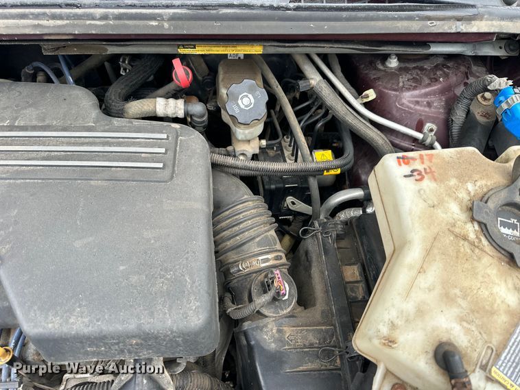 image for item NJ9444 2008 Chevrolet Uplander LS van