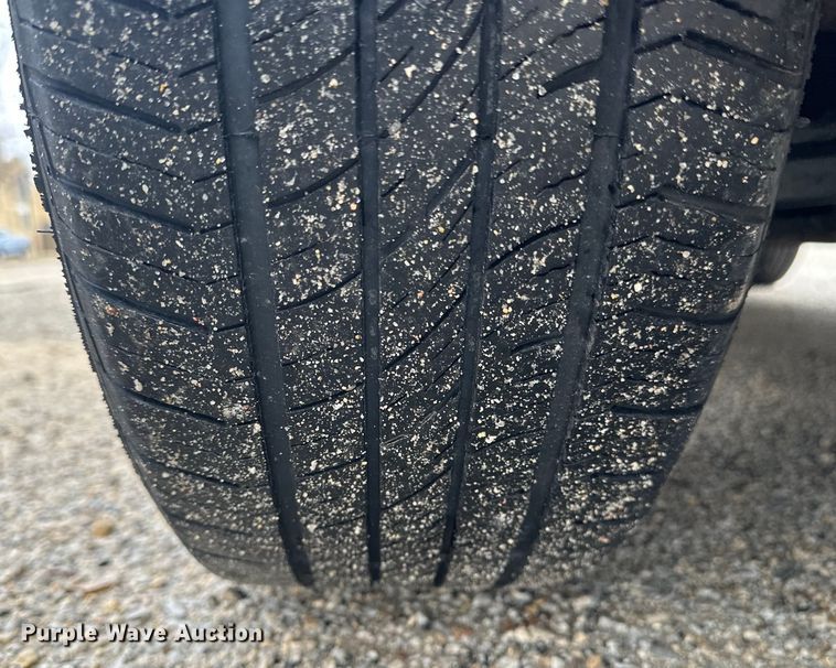 image for item NJ9444 2008 Chevrolet Uplander LS van