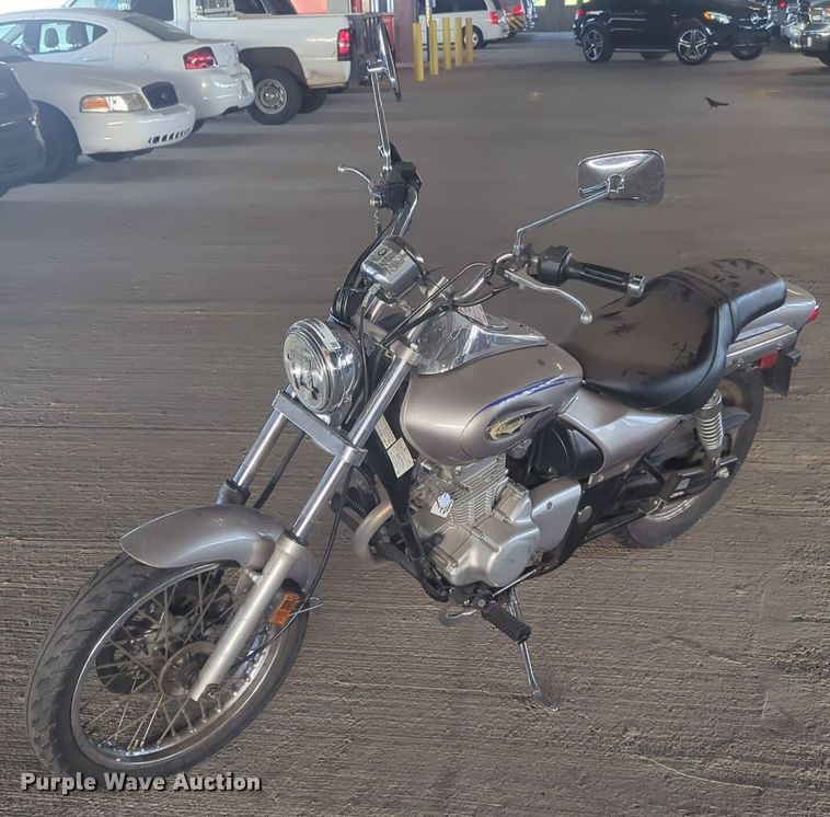 image for item NW9641 2004 Kawasaki Eliminator motorcycle