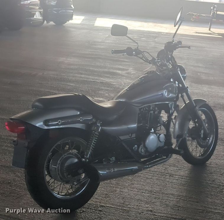 image for item NW9641 2004 Kawasaki Eliminator motorcycle