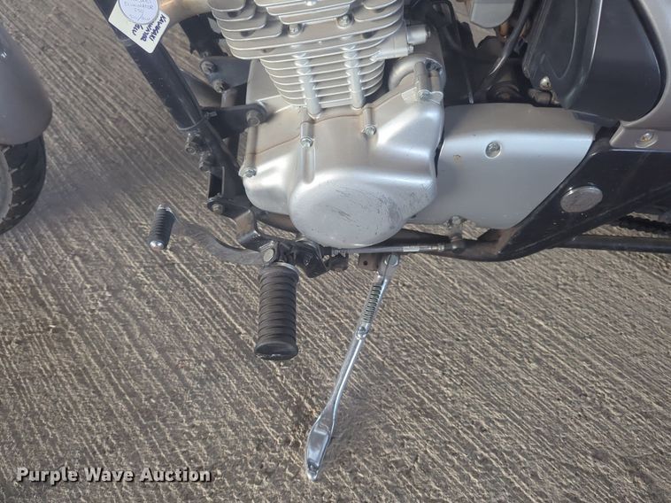 image for item NW9641 2004 Kawasaki Eliminator motorcycle