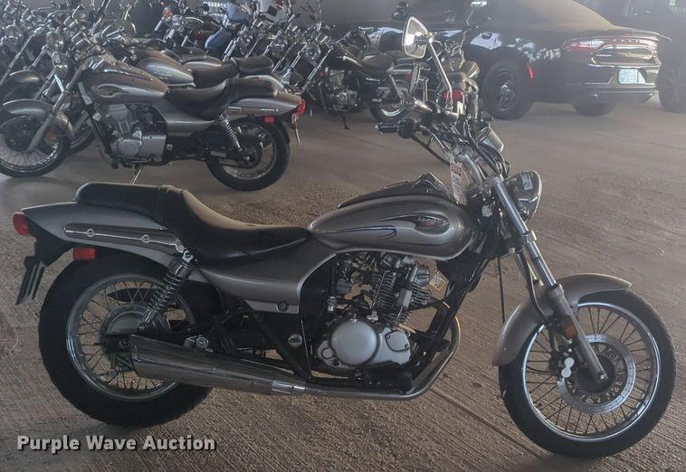 image for item NW9642 2004 Kawsaki Eliminator motorcycle