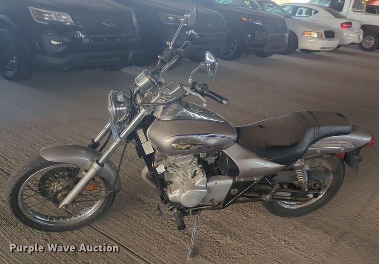 image for item NW9642 2004 Kawsaki Eliminator motorcycle