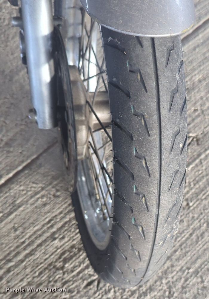 image for item NW9642 2004 Kawsaki Eliminator motorcycle