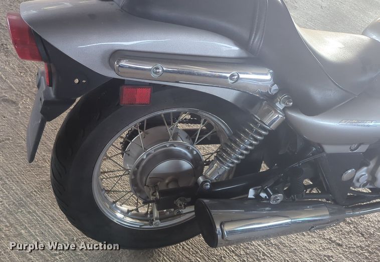 image for item NW9642 2004 Kawsaki Eliminator motorcycle