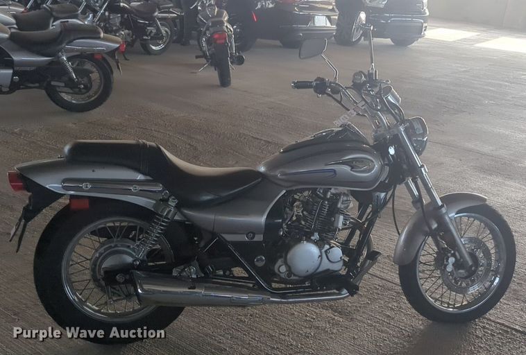 image for item NW9643 2004 Kawasaki Eliminator motorcycle