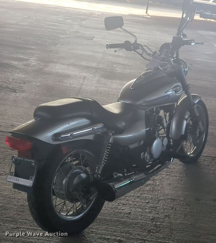 image for item NW9643 2004 Kawasaki Eliminator motorcycle