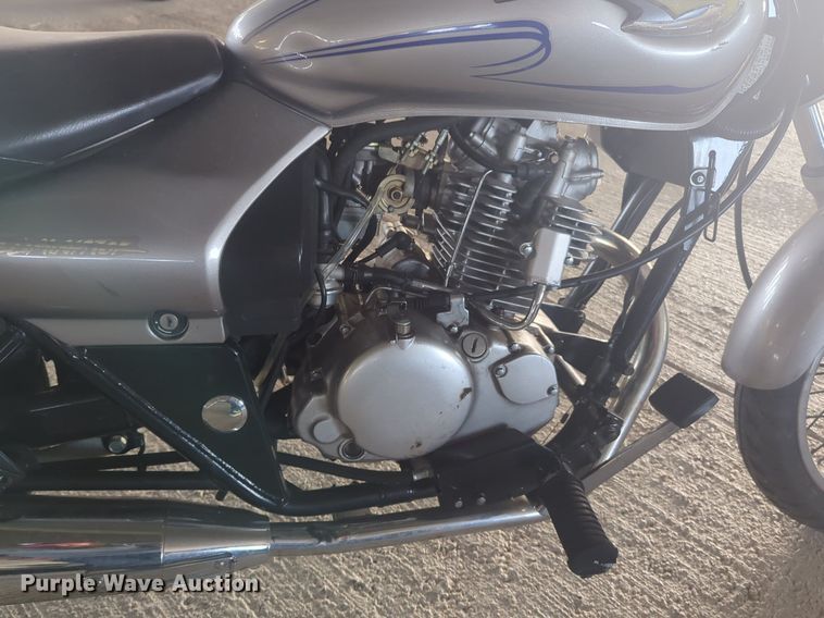 image for item NW9643 2004 Kawasaki Eliminator motorcycle