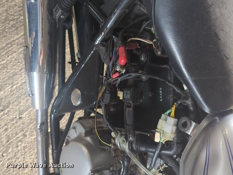 image for item NW9643 2004 Kawasaki Eliminator motorcycle