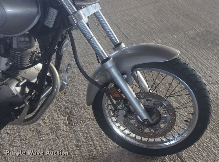 image for item NW9643 2004 Kawasaki Eliminator motorcycle