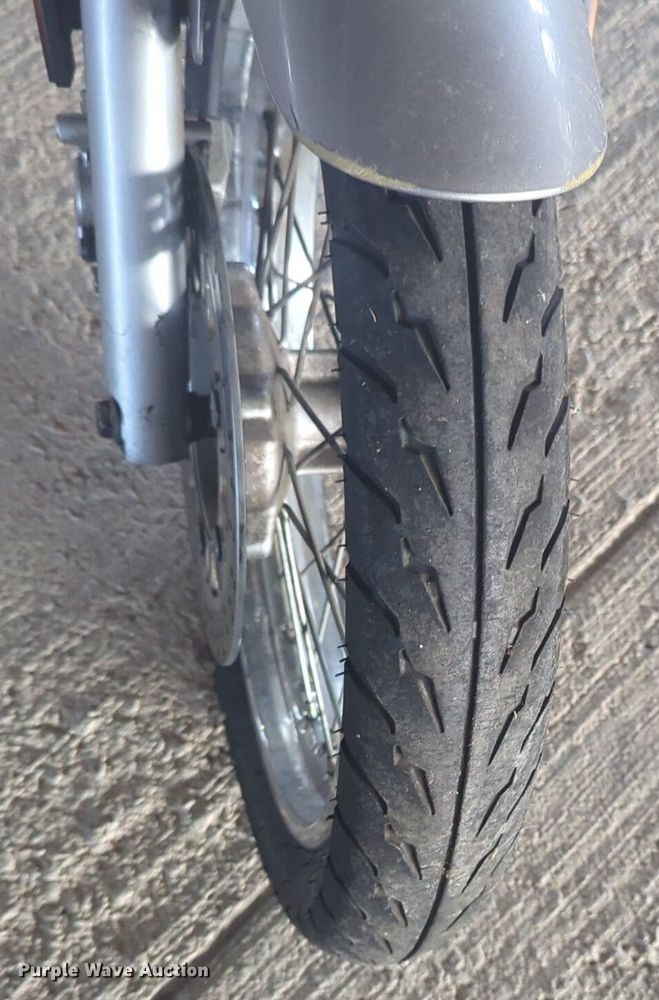 image for item NW9643 2004 Kawasaki Eliminator motorcycle