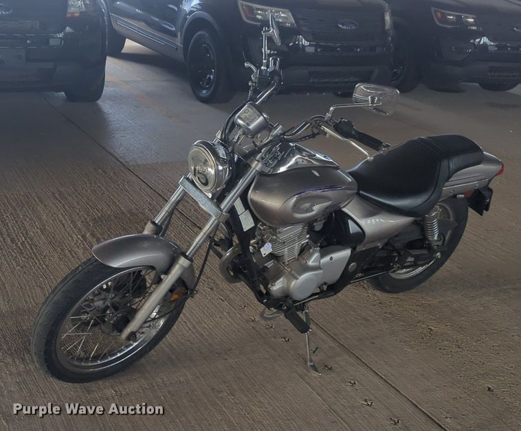 image for item NW9645 2004 Kawasaki Eliminator motorcycle