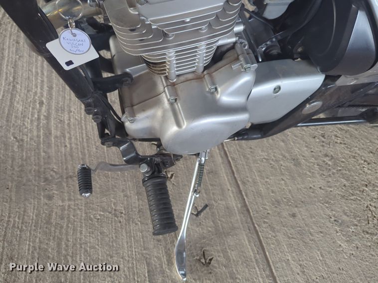 image for item NW9645 2004 Kawasaki Eliminator motorcycle