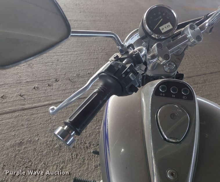 image for item NW9647 2004 Kawasaki Eliminator motorcycle