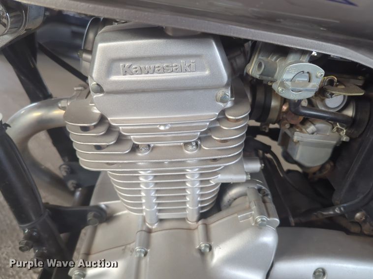 image for item NW9647 2004 Kawasaki Eliminator motorcycle