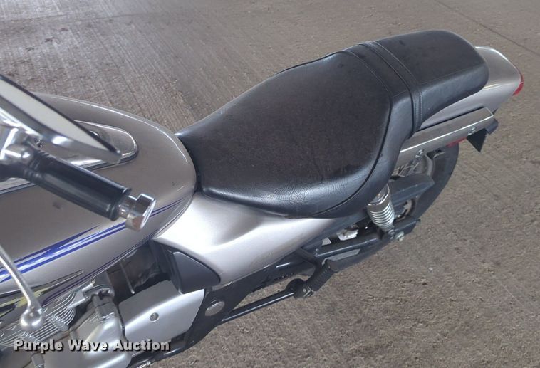 image for item NW9648 2004 Kawasaki Eliminator motorcycle