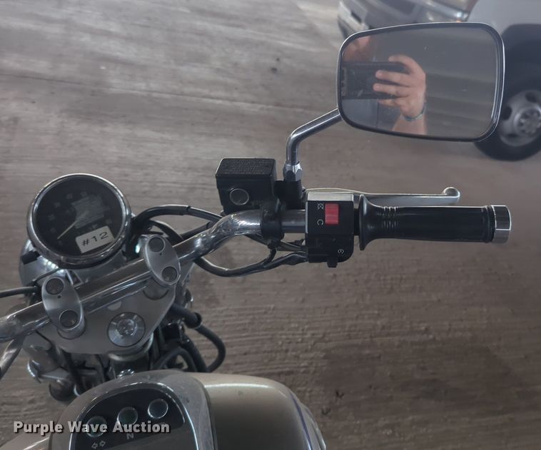 image for item NW9648 2004 Kawasaki Eliminator motorcycle