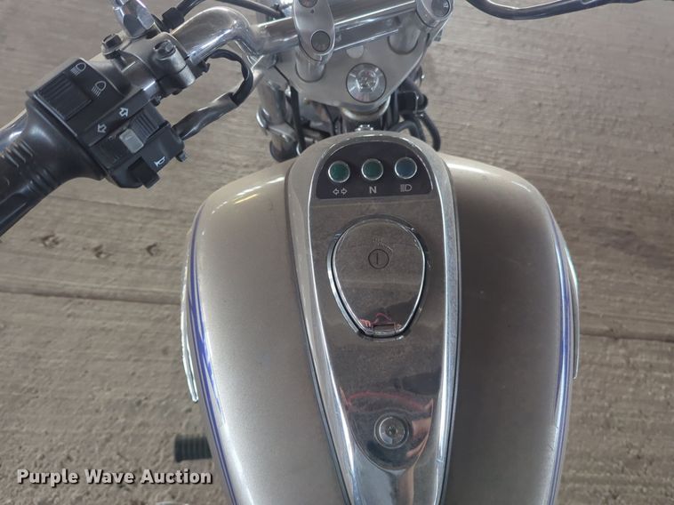 image for item NW9648 2004 Kawasaki Eliminator motorcycle