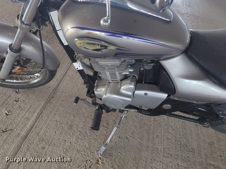 image for item NW9648 2004 Kawasaki Eliminator motorcycle
