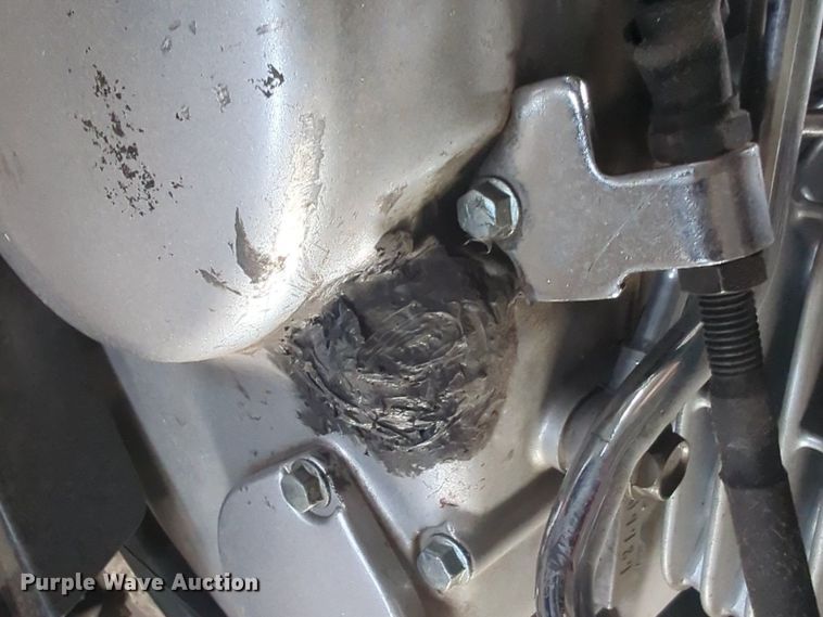 image for item NW9648 2004 Kawasaki Eliminator motorcycle