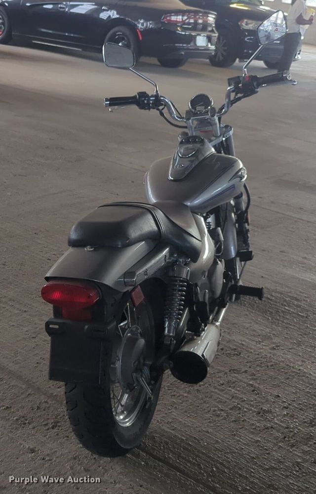 image for item NW9649 2004 Kawasaki Eliminator motorcycle