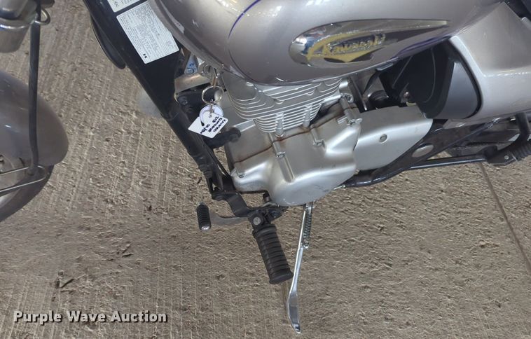 image for item NW9649 2004 Kawasaki Eliminator motorcycle