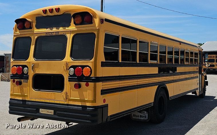 image for item NX9009 2000 Blue Bird school bus