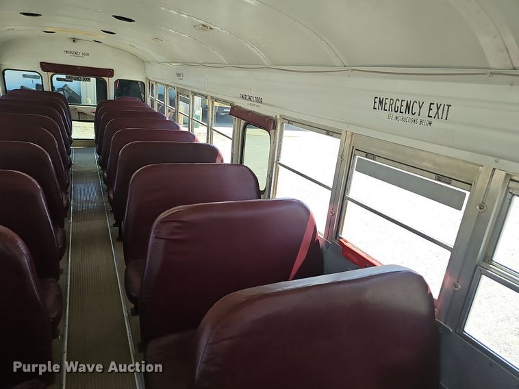 image for item NX9009 2000 Blue Bird school bus