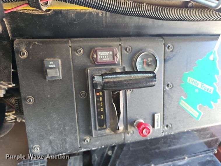 image for item NX9009 2000 Blue Bird school bus