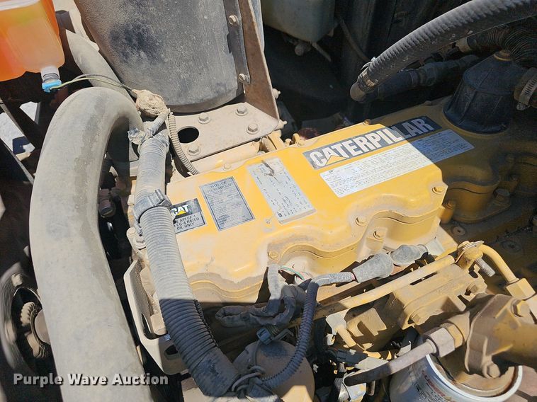 image for item NX9009 2000 Blue Bird school bus