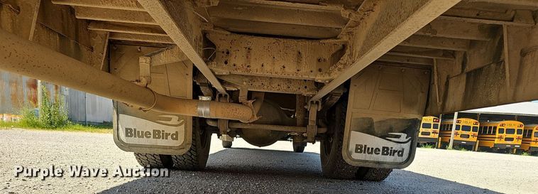 image for item NX9009 2000 Blue Bird school bus