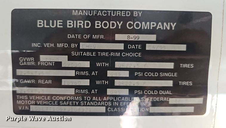 image for item NX9009 2000 Blue Bird school bus