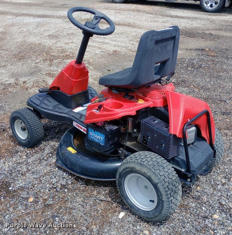 image for item NY9465 2016 Toro TB30 lawn mower