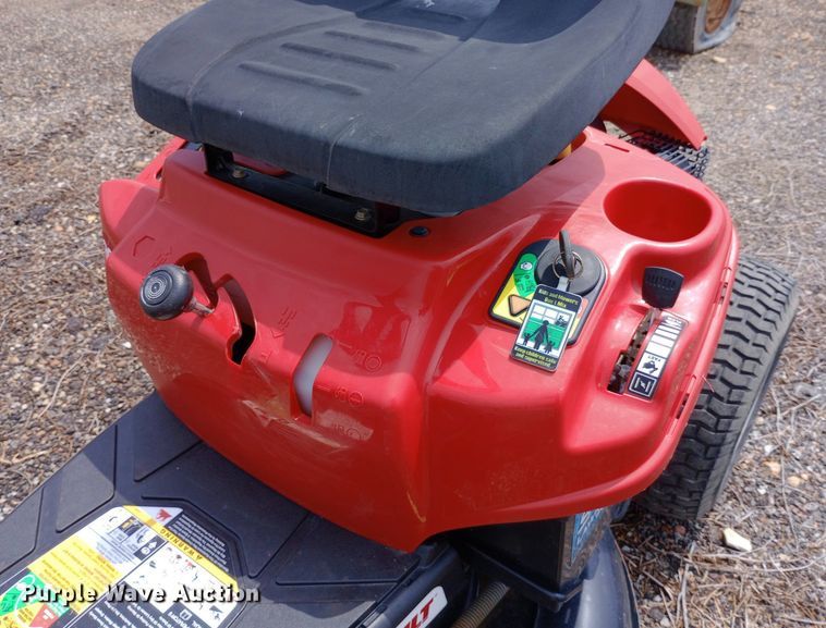 image for item NY9465 2016 Toro TB30 lawn mower