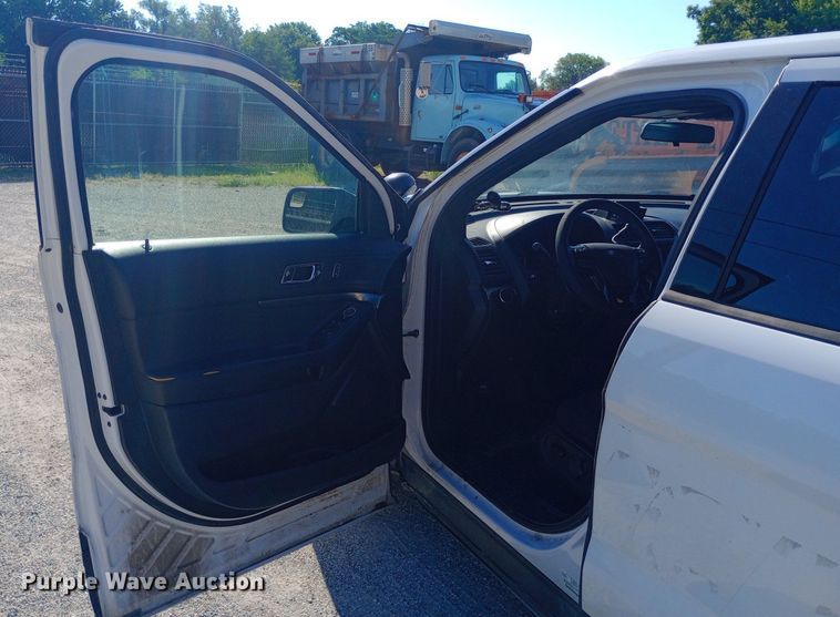 image for item NY9477 2017 Ford Explorer Police Interceptor SUV