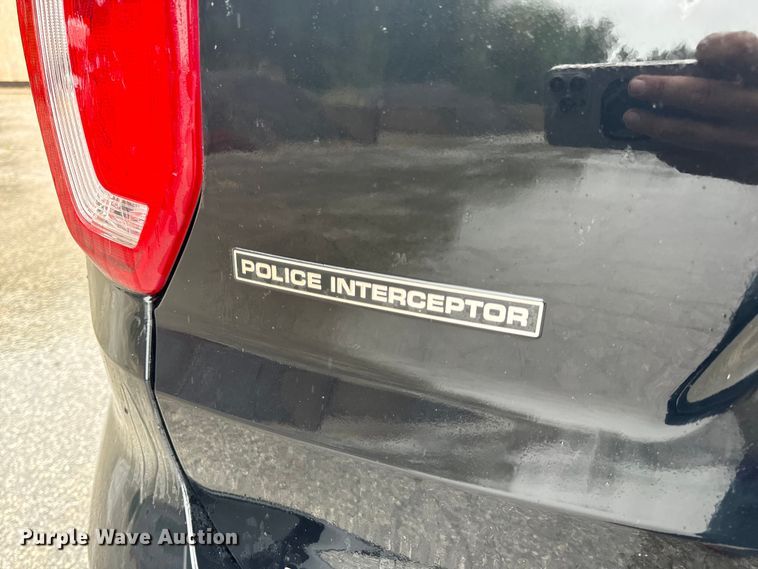 image for item OF9959 2017 Ford Explorer Police Interceptor SUV