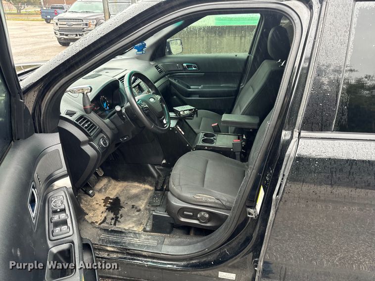 image for item OF9959 2017 Ford Explorer Police Interceptor SUV
